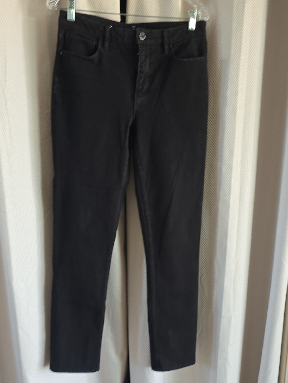White House Black Market The SLIM High Rise size 8 Long Black